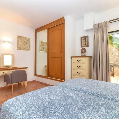 Townhouse 12 With Amazing Sea Views Ferragudo