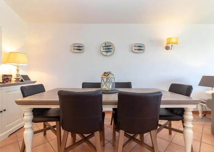 Townhouse 12 With Amazing Sea Views Hébergement de vacances *