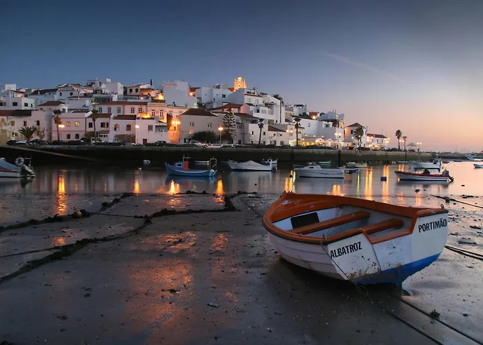 Townhouse 12 With Amazing Sea Views Hébergement de vacances Ferragudo (Faro)